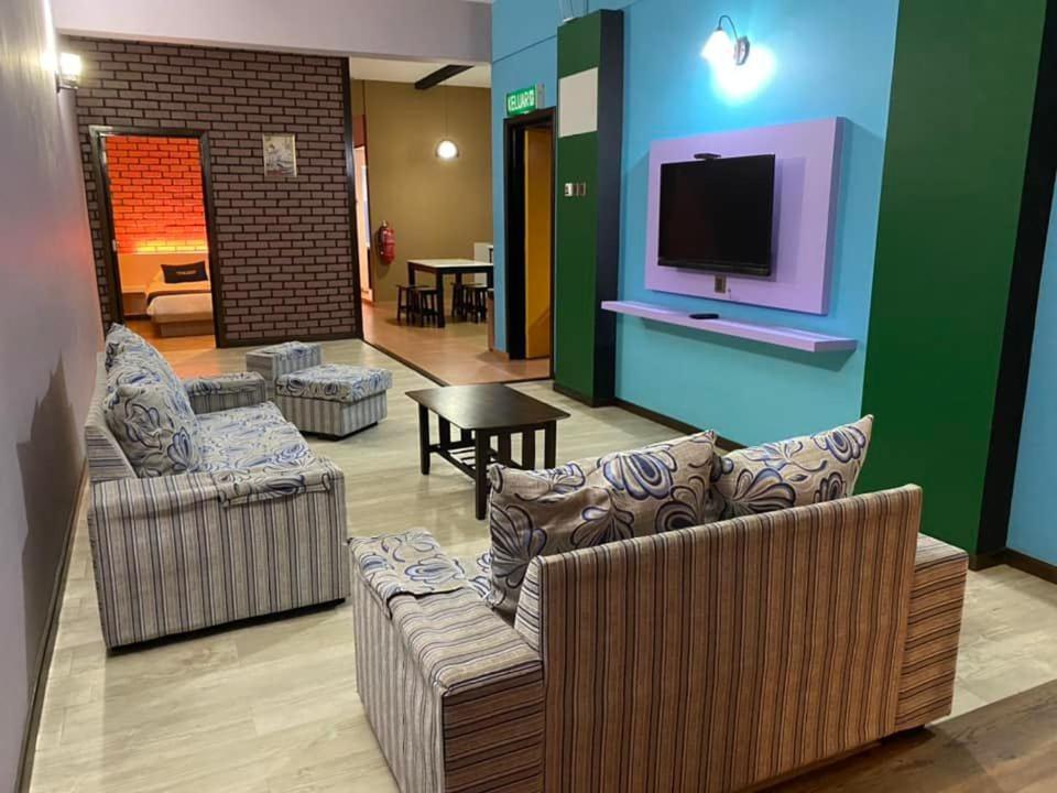 טאנה ראטה Suria Coliving Hostel & Apartment מראה חיצוני תמונה